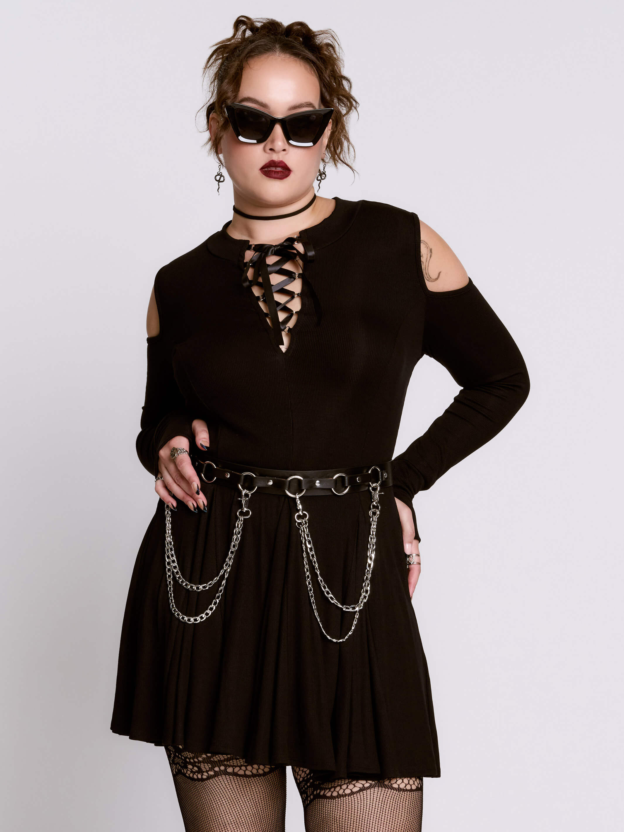 Cold Shoulder Lace Up Dress - Image 2