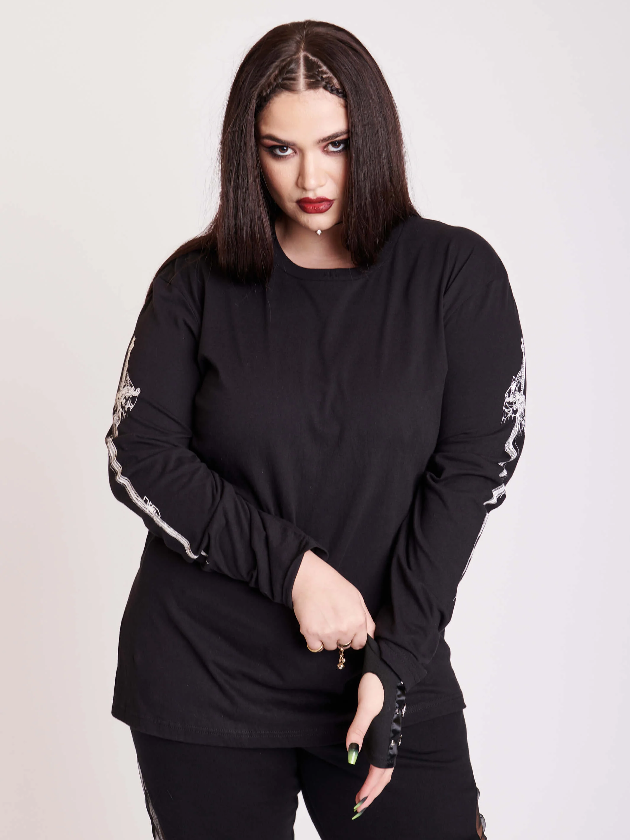 Dagger Long Sleeve T-shirt - Image 4