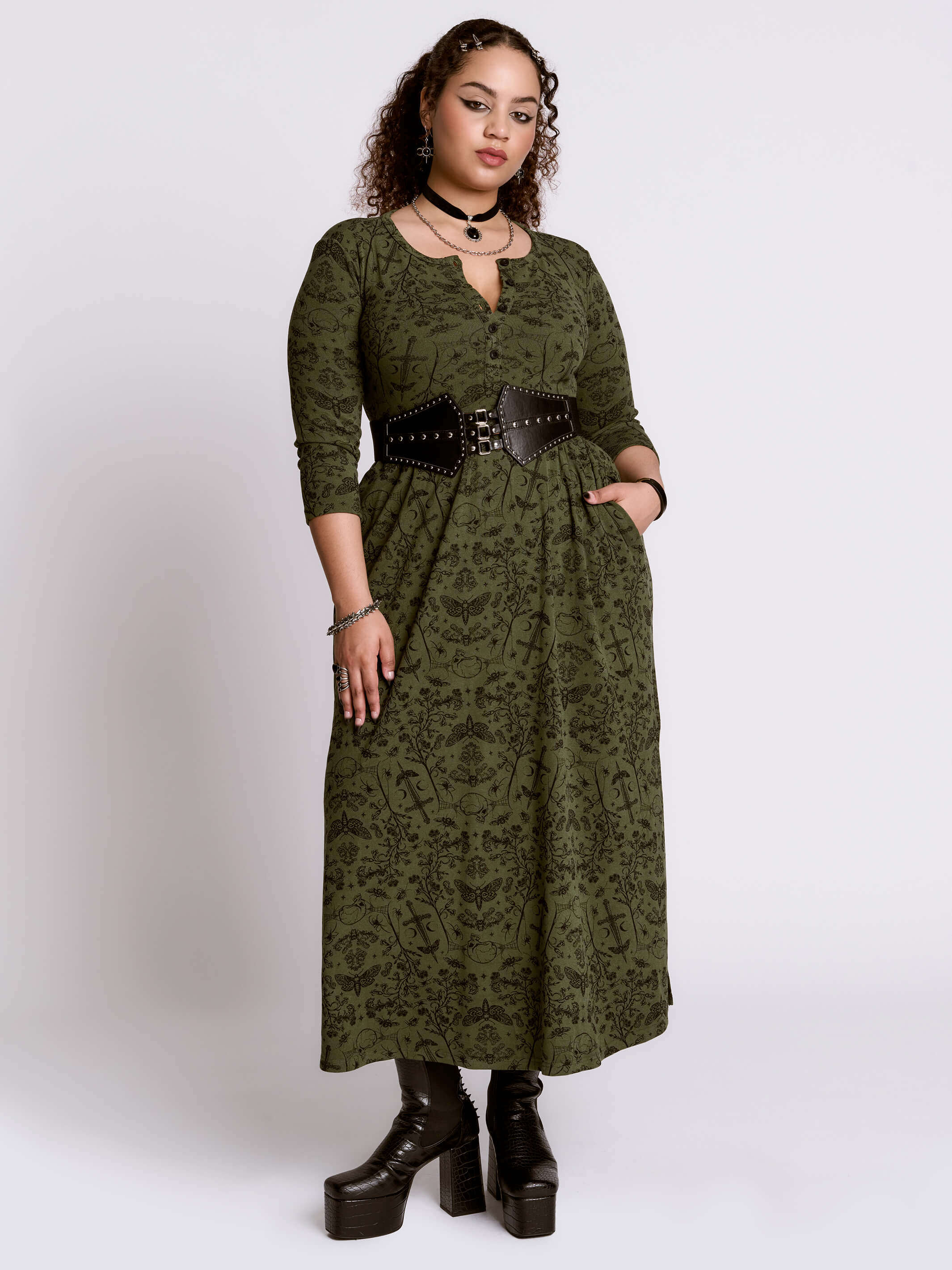 Sword of Mercy Henley Dress - Image 10